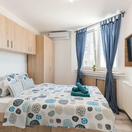 Carol Boulevard Studio Appartement